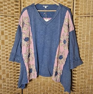 Blue Velvet Flower Patch Shoulder Drop Top Oversized M NWT